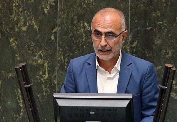 دولت در لایحه بودجه از ایجاد بدهیهای جدید پرهیز کرده است دولت در لایحه بودجه از ایجاد بدهیهای جدید پرهیز کرده است
