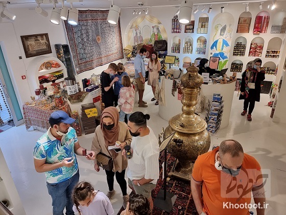 بازدیدکنندگان غرفه ایران از بخش فرش و معدن استقبال کردند/ گزارش تصویری از نمایشگاه اکسپو بازدیدکنندگان غرفه ایران از بخش فرش و معدن استقبال کردند/ گزارش تصویری از نمایشگاه اکسپو