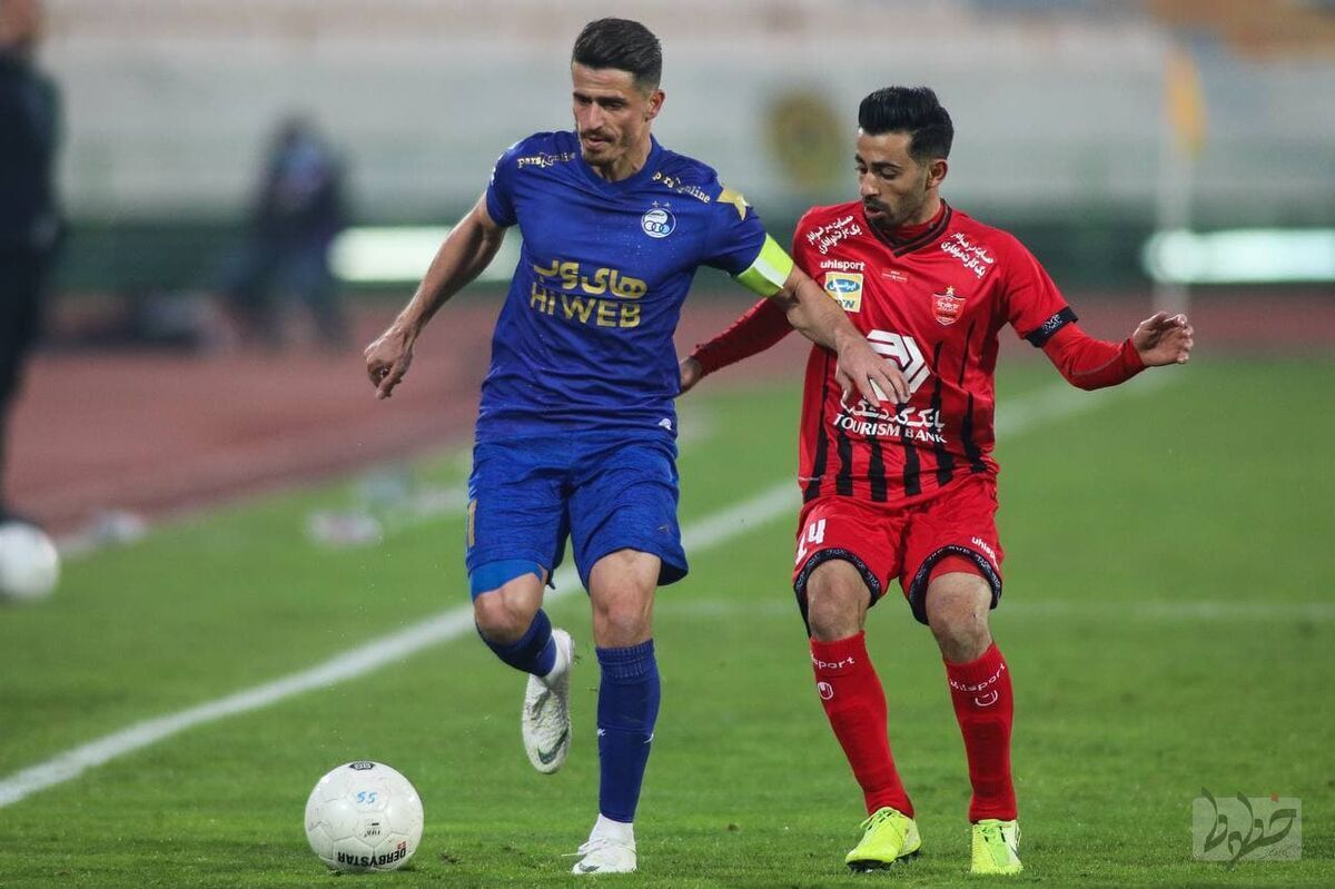 آغاز رقابت نقل و انتقالاتی پرسپولیس و استقلال آغاز رقابت نقل و انتقالاتی پرسپولیس و استقلال