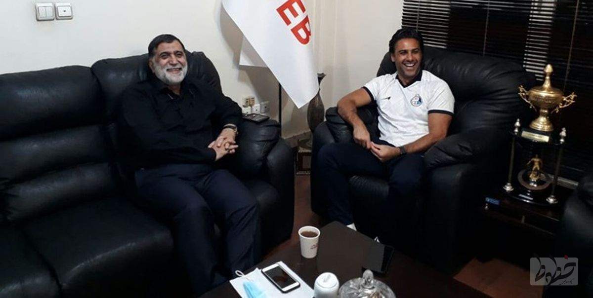 استقلالیها با تدبیر آجورلو پولدار شدند استقلالیها با تدبیر آجورلو پولدار شدند