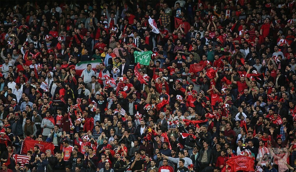راه ورود تماشاگران به ورزشگاه&zwnj;ها مسدود شد