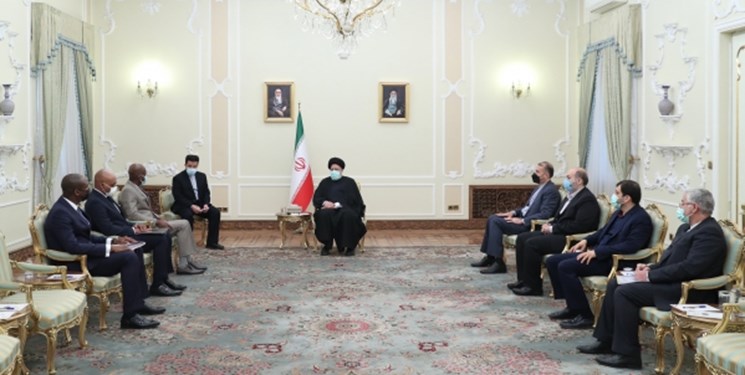 رئیسی: تحکیم روابط با کشورهای آفریقایی با جدیت و قوت پیگیری میشود رئیسی: تحکیم روابط با کشورهای آفریقایی با جدیت و قوت پیگیری میشود