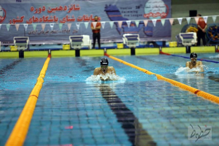 تیم شهید هاشمی نژاد قهرمان لیگ برتر شنا شد تیم شهید هاشمی نژاد قهرمان لیگ برتر شنا شد