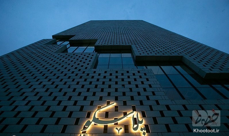 پلاسکو، دوباره جان گرفت پلاسکو، دوباره جان گرفت