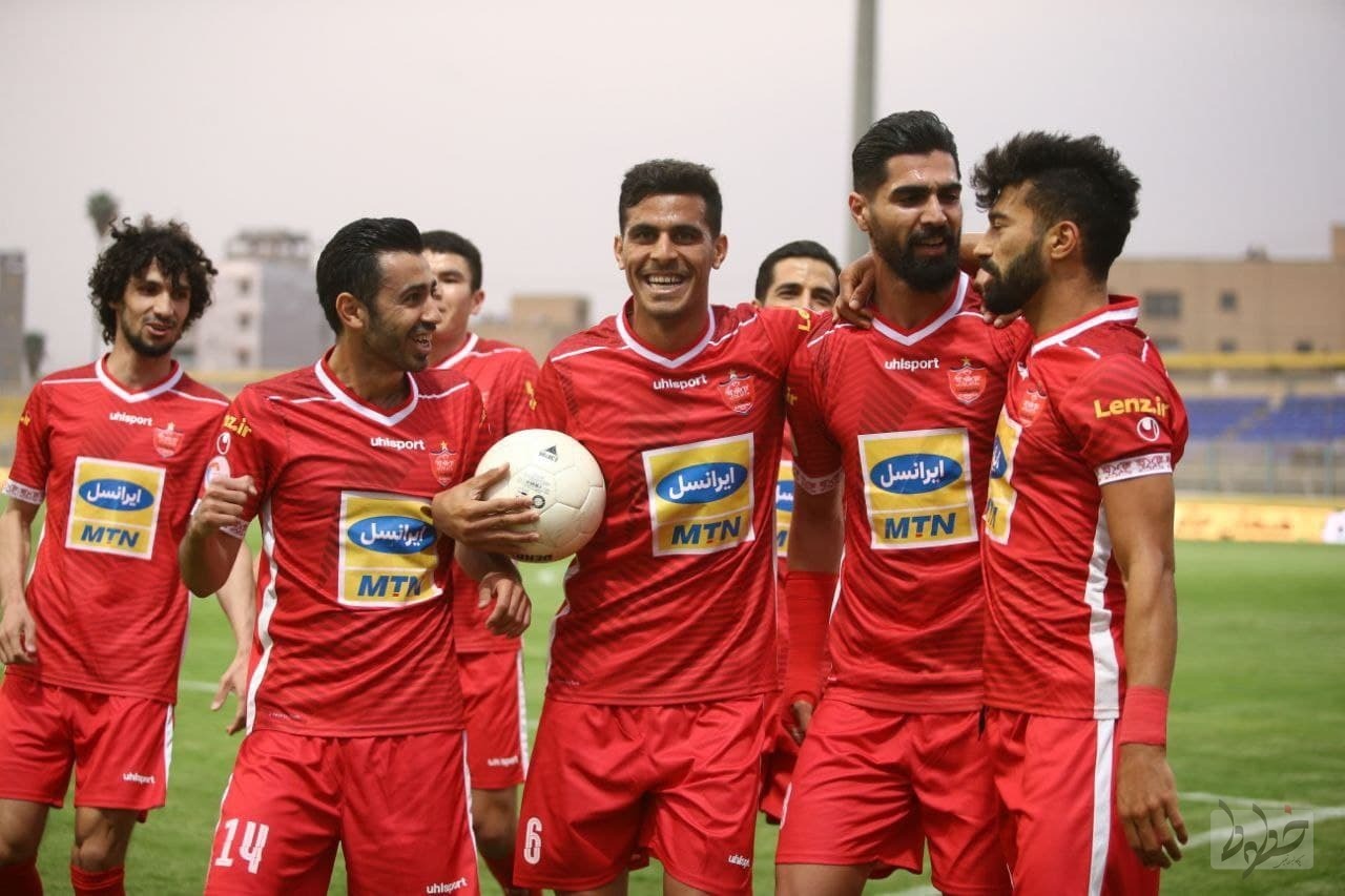 پرسپولیس با دبل اسدی نفت را به آتش کشید پرسپولیس با دبل اسدی نفت را به آتش کشید