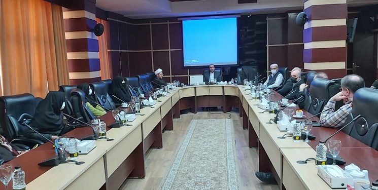 قدرتهای استعماری برای تامین منافع خود دست به هر اقدامی میزنند قدرتهای استعماری برای تامین منافع خود دست به هر اقدامی میزنند