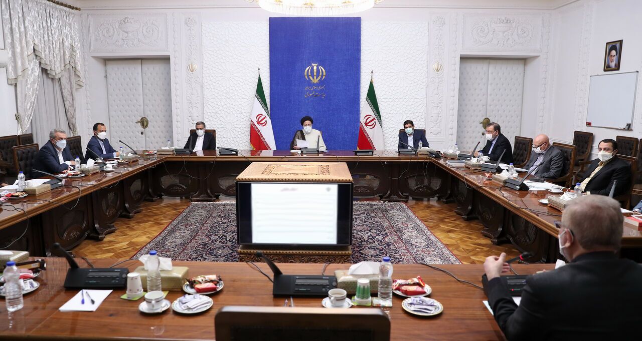 ضرورت هماهنگی وزارتخانه ها برای انسجام بین شبکه تامین و توزیع کالا ضرورت هماهنگی وزارتخانه ها برای انسجام بین شبکه تامین و توزیع کالا