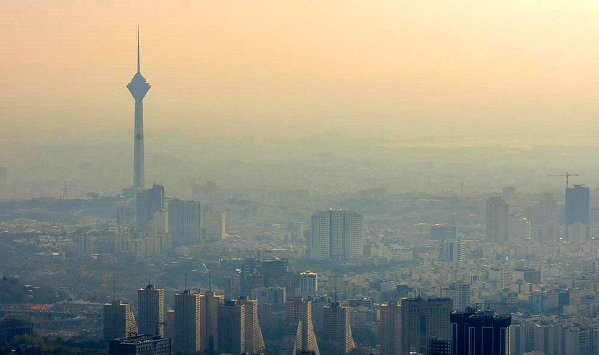 نفس تهران به شماره افتاد/ اسقرار اورژانس و هلال احمر در مناطق پرتردد نفس تهران به شماره افتاد/ اسقرار اورژانس و هلال احمر در مناطق پرتردد