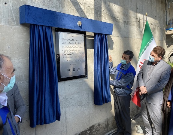 افتتاح کارخانه آهک صنعتی قلعهگنج در منطقه محروم جنوب کرمان افتتاح کارخانه آهک صنعتی قلعهگنج در منطقه محروم جنوب کرمان