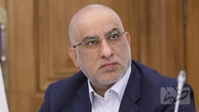 آقای آجورلو، با مدیرعاملی تیم دوم تهران کنار بیایید آقای آجورلو، با مدیرعاملی تیم دوم تهران کنار بیایید