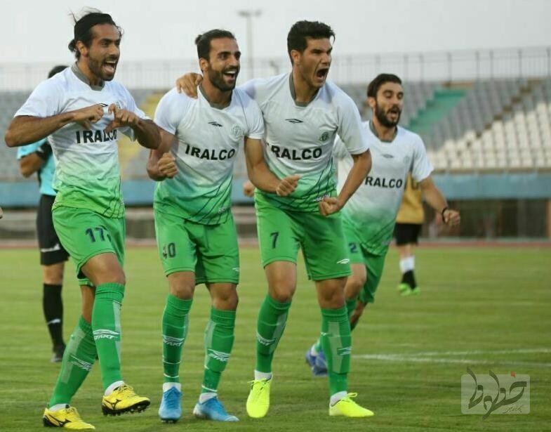 آلومینیوم در صدد صعود به صدر جدول لیگ برتر فوتبال آلومینیوم در صدد صعود به صدر جدول لیگ برتر فوتبال