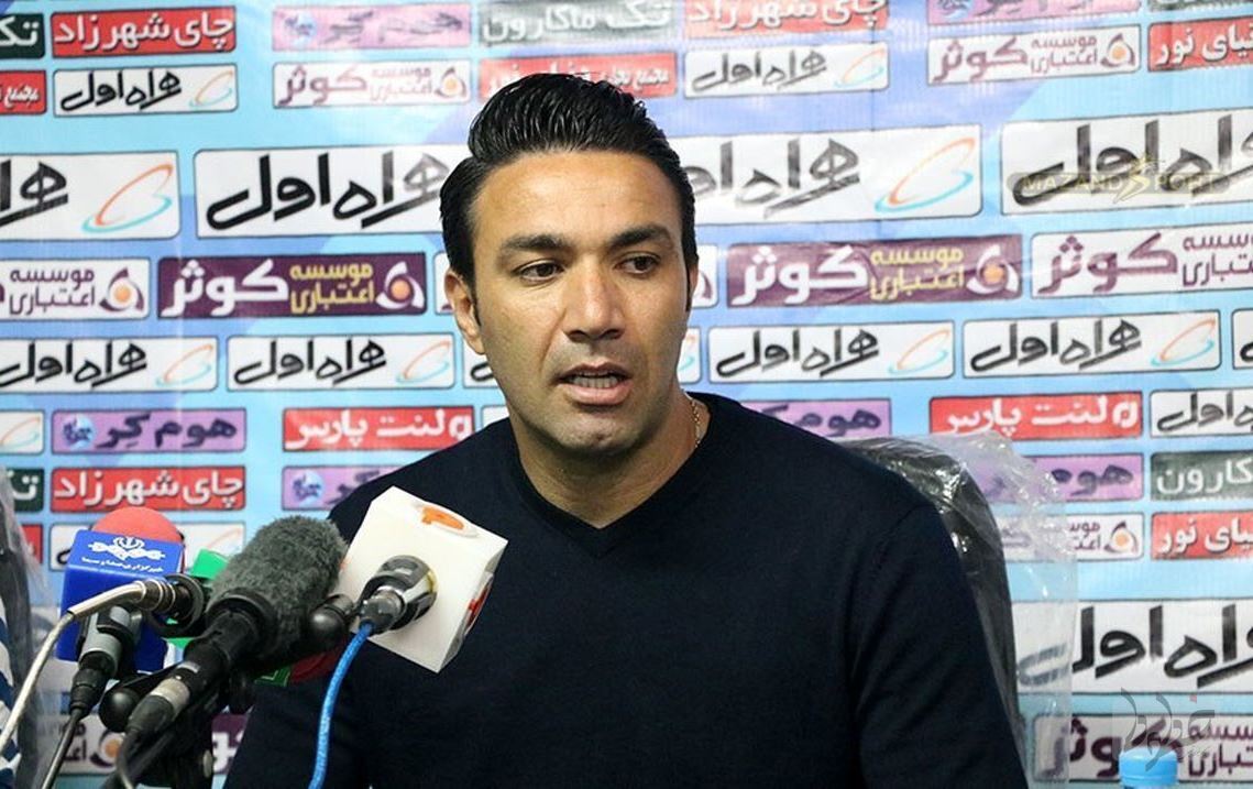 فولاد نیاز به جذب بازیکن درجه یک دارد/ با مشکل داوری مواجه نشدیم فولاد نیاز به جذب بازیکن درجه یک دارد/ با مشکل داوری مواجه نشدیم