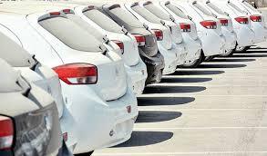 کاهش 3 درصدی قیمت خودرو در صورت عرضه در بورس