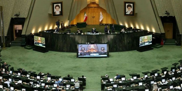 کمیسیونهای مجلس این هفته میزبان 4 وزیر دولت هستند کمیسیونهای مجلس این هفته میزبان 4 وزیر دولت هستند