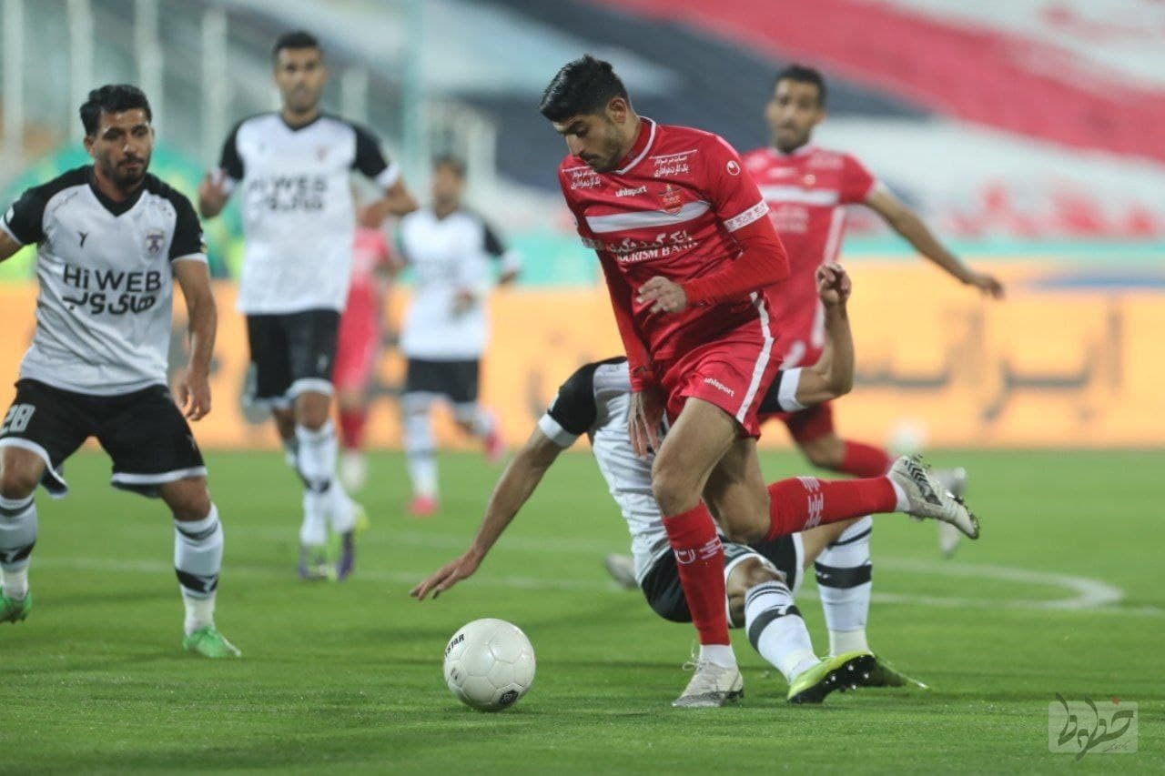شب دشوار پرسپولیس در مصاف با هوادار شب دشوار پرسپولیس در مصاف با هوادار
