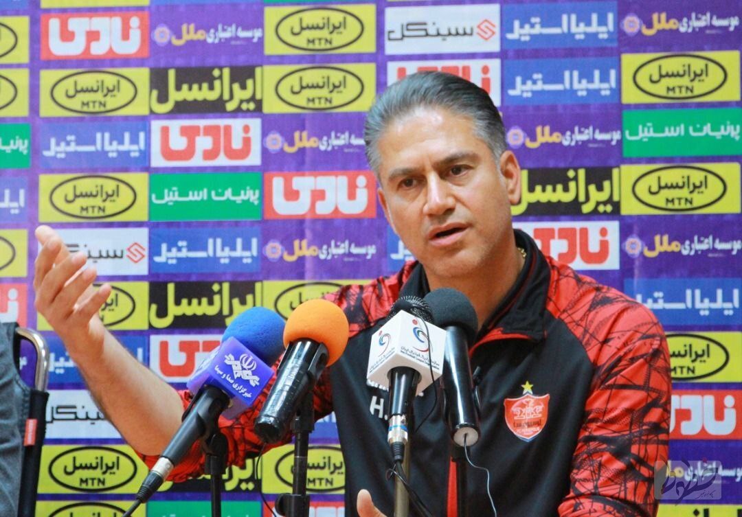 جنگیدن برای قهرمانی در خون پرسپولیس است/ داوران دوست دارند بازی پرسپولیس مساوی دربیاید جنگیدن برای قهرمانی در خون پرسپولیس است/ داوران دوست دارند بازی پرسپولیس مساوی دربیاید