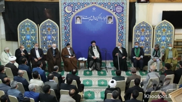 نگاه دولت به بیرون مرزها نیست/جلسات هیئتهای مذهبی کلاس درسآموزی و خودسازی است/ استفاده از ظرفیت جوانان انقلابی برای رفع مشکلات! نگاه دولت به بیرون مرزها نیست/جلسات هیئتهای مذهبی کلاس درسآموزی و خودسازی است/ استفاده از ظرفیت جوانان انقلابی برای رفع مشکلات!