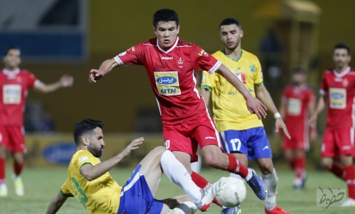 شباهت مهاجم ازبک سرخپوشان به ضعیفترین خارجیهای استقلال و پرسپولیس شباهت مهاجم ازبک سرخپوشان به ضعیفترین خارجیهای استقلال و پرسپولیس
