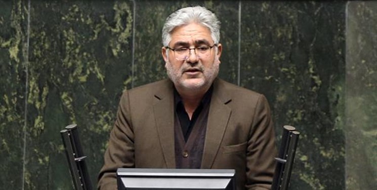 انتقاد از افزایش قیمتها با وجود اختصاص ارز ترجیحی انتقاد از افزایش قیمتها با وجود اختصاص ارز ترجیحی