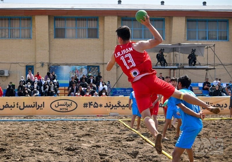 سهمیه مسابقات جهانی در جیب نوجوانان هندبال ساحلی ایران