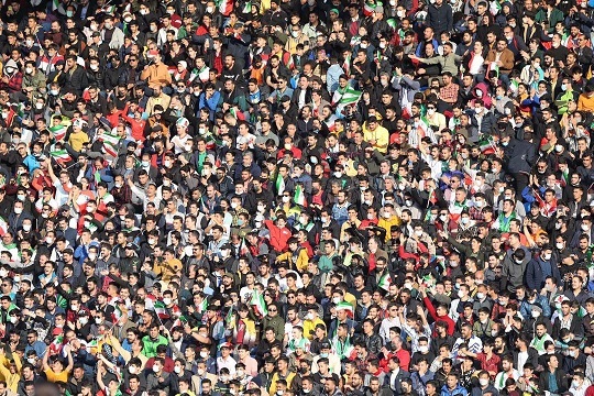مجوز حضور ۳۰ درصدی تماشاگران صادر شد+عکس