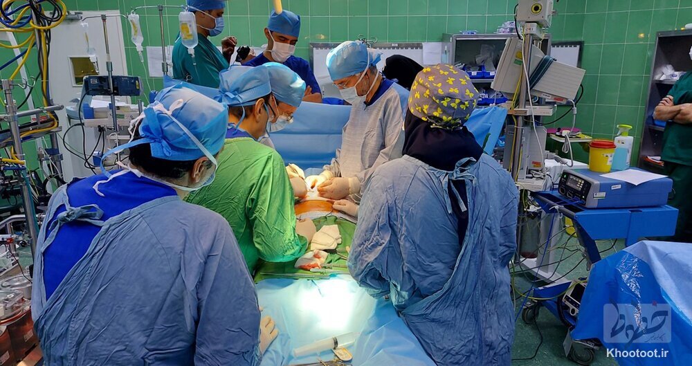 جزئیات یک جراحی پیچیده قلب برای اولین بار در ایران/ ۱۴ ساعت تلاش برای نجات جان دختر ۹ ساله