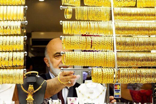 اتحادیه طلا و جواهر مشهد: طلافروشیها در آستانه روز مادر خالی است / قبلا در شبهای عید روزی ۳۰ تا ۳۵ انگشتر میفروختیم اما درحالحاضر حتی یک انگشتر هم به فروش نمیرسد اتحادیه طلا و جواهر مشهد: طلافروشیها در آستانه روز مادر خالی است / قبلا در شبهای عید روزی ۳۰ تا ۳۵ انگشتر میفروختیم اما درحالحاضر حتی یک انگشتر هم به فروش نمیرسد