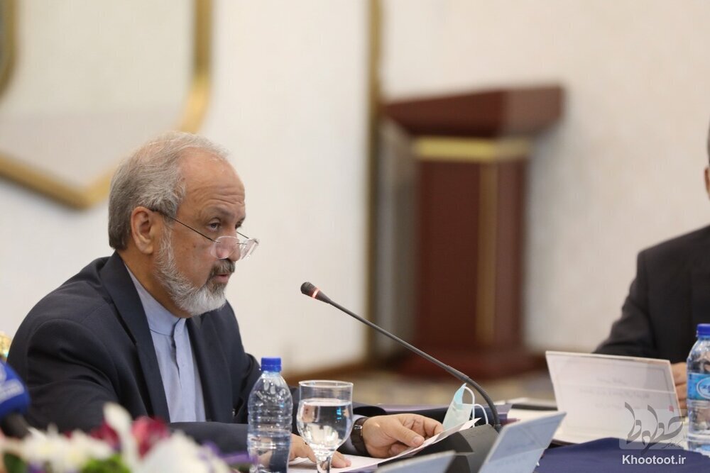 همکاری‌های دارویی بین دو کشور ایران و عراق باید با رویکرد جدیدی دنبال شود