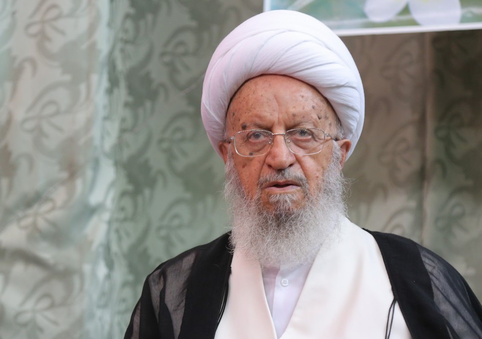 آیت الله مکارم شیرازی: شرایط اقتصادی نه تنها رو به بهبود نیست، بلکه تورم افزایش شدید داشته / مردم می گویند چرا تذکر نمی دهید، اما ما مکرر تذکر می دهیم ولی صداوسیما پوشش نمی دهد؛ حتماً مصلحتی دارد آیت الله مکارم شیرازی: شرایط اقتصادی نه تنها رو به بهبود نیست، بلکه تورم افزایش شدید داشته / مردم می گویند چرا تذکر نمی دهید، اما ما مکرر تذکر می دهیم ولی صداوسیما پوشش نمی دهد؛ حتماً مصلحتی دارد
