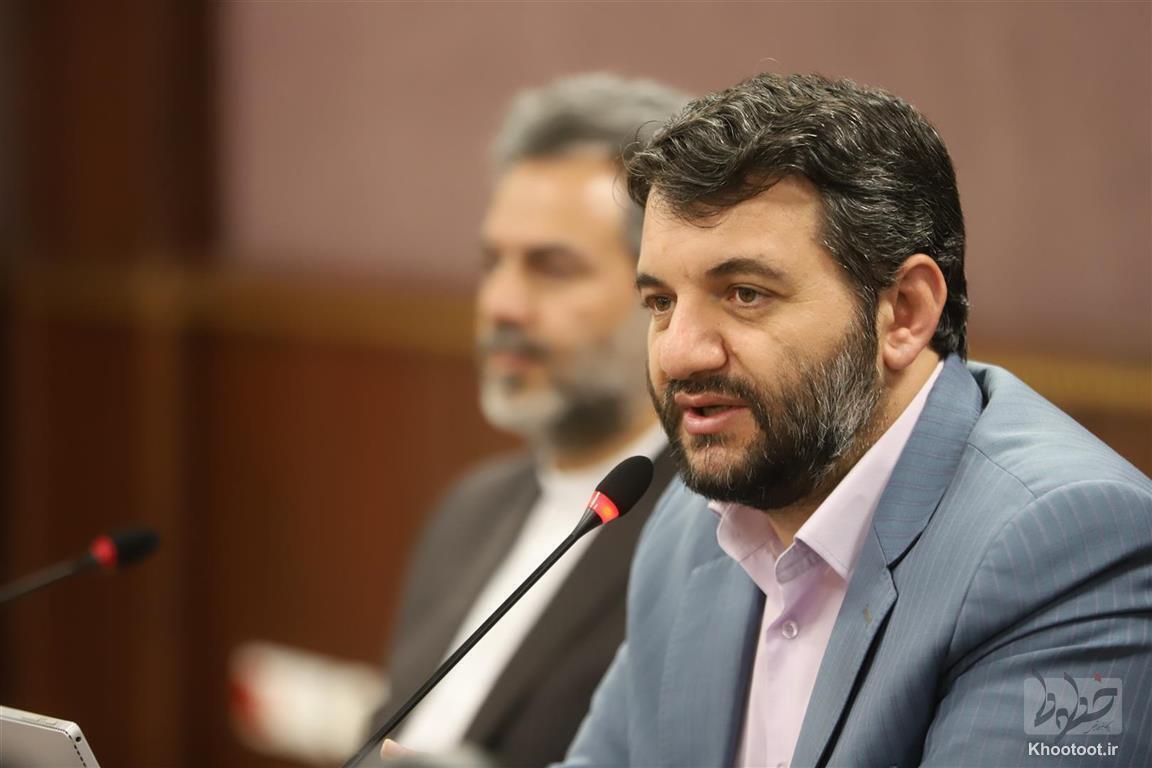 یکی از رویکردهای اصلی ما جهانی کردن مناطق آزاد کشور است یکی از رویکردهای اصلی ما جهانی کردن مناطق آزاد کشور است