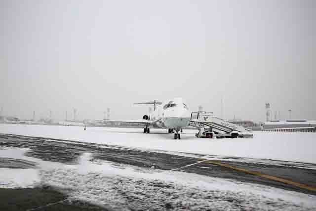 پروازها در  فرودگاه مهرآباد برقرار است/مسافران از آخرین وضعیت پروازی خود مطلع شوند