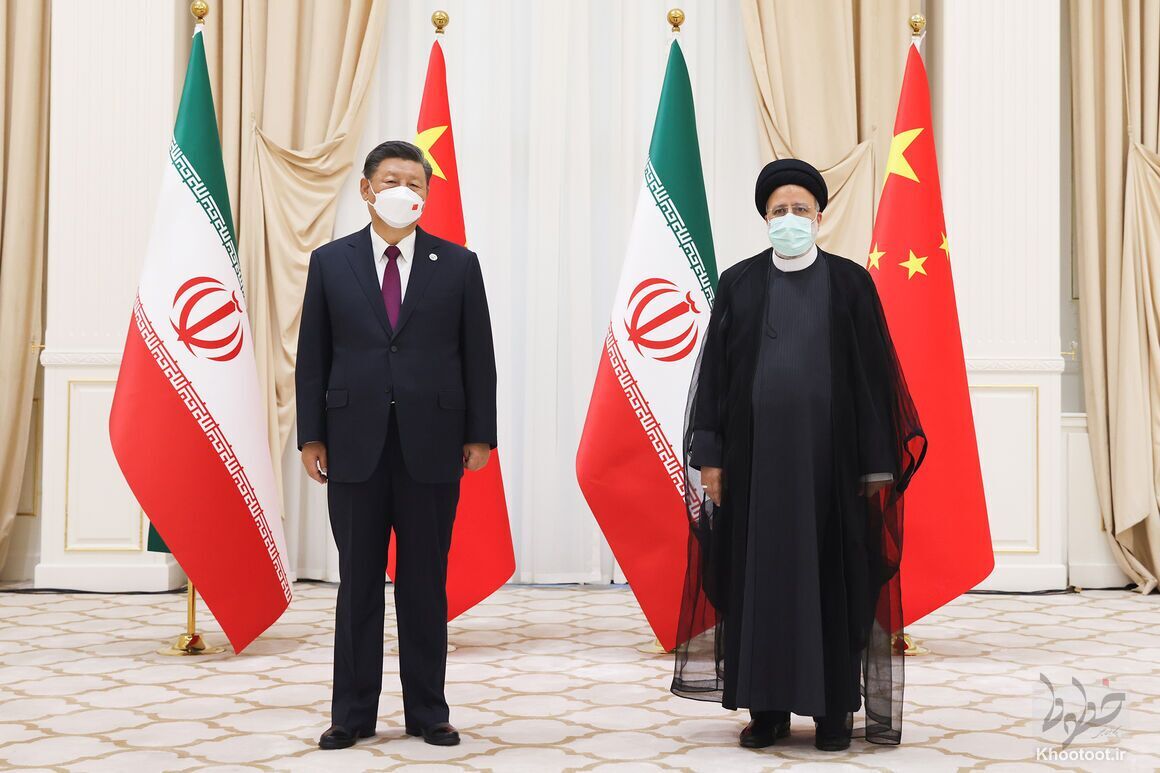 نخستین سفر رسمی رئیس جمهور ایران به چین پس از ۲۰ سال/عملیاتی کردن توافق جامع ایران و چین هدف این سفر است