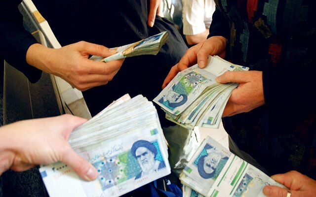 ۷ میلیون و ۹۲۰ هزار تومان حداقل حقوق در سال آینده / سقف خالص پرداختی؛ ۵۵ میلیون تومان ۷ میلیون و ۹۲۰ هزار تومان حداقل حقوق در سال آینده / سقف خالص پرداختی؛ ۵۵ میلیون تومان