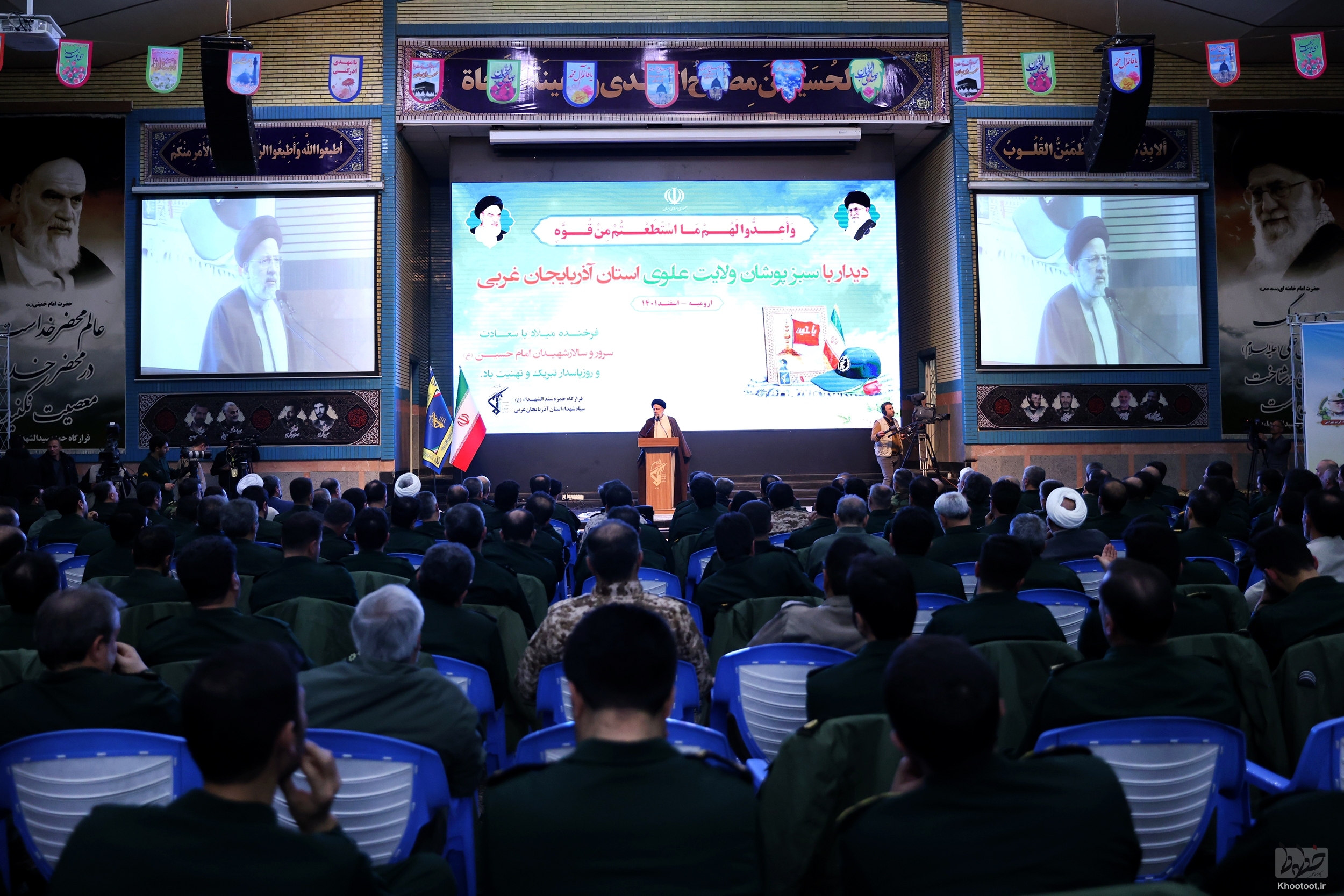 جامعه بشری نیازمند آن است از امام حسین (ع) الگو بگیرد/سپاه پاسداران فراتر از مرزهای کشور امنیتساز بودهاند جامعه بشری نیازمند آن است از امام حسین (ع) الگو بگیرد/سپاه پاسداران فراتر از مرزهای کشور امنیتساز بودهاند