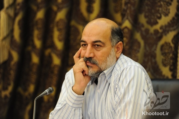 خوشبختی و بدبختی یک ملت به مجلس آن بستگی دارد/ چگونه میخواهیم روزانه یک میلیون و ۴۰۰ هزار بشکه نفت بفروشیم؟ خوشبختی و بدبختی یک ملت به مجلس آن بستگی دارد/ چگونه میخواهیم روزانه یک میلیون و ۴۰۰ هزار بشکه نفت بفروشیم؟