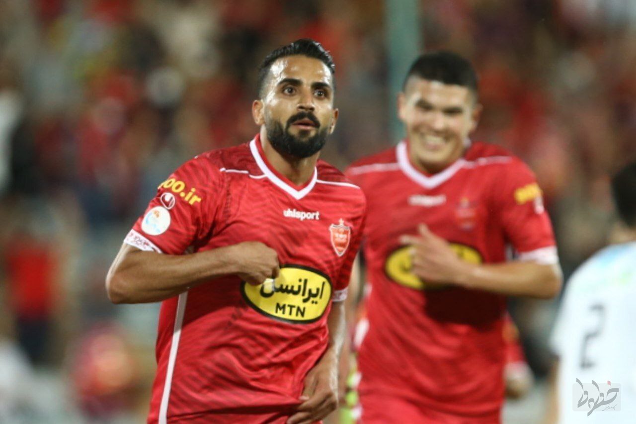 پرسپولیس با شکست پیکان به استقلال نزدیک شد