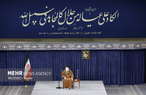 دیدار جمعی از کارگران با رهبر معظم انقلاب
