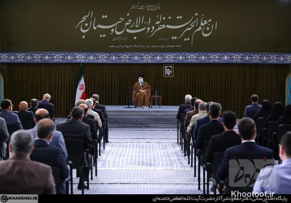 رهبر انقلاب با معلمان دیدار کردند/ عناصری کارآمد در عرصههای مختلف رشد یافتهاند، اما کافی نیست! رهبر انقلاب با معلمان دیدار کردند/ عناصری کارآمد در عرصههای مختلف رشد یافتهاند، اما کافی نیست!