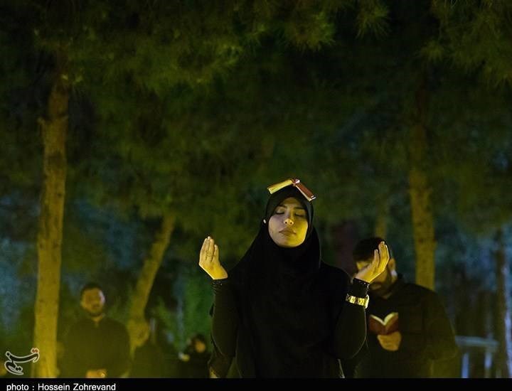 شهید , گلزار شهدا , دفاع مقدس ,