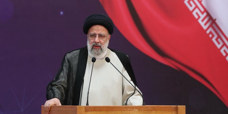 رئیسی: قزوین یکی از مهم ترین قطبهای صنعتی کشور است رئیسی: قزوین یکی از مهم ترین قطبهای صنعتی کشور است