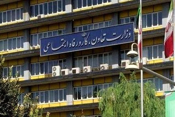 معاون پارلمانی رئیسی : زاهدی وفا با نمایندگان تعامل نداشته به همین دلیل آنها ناراضی هستند