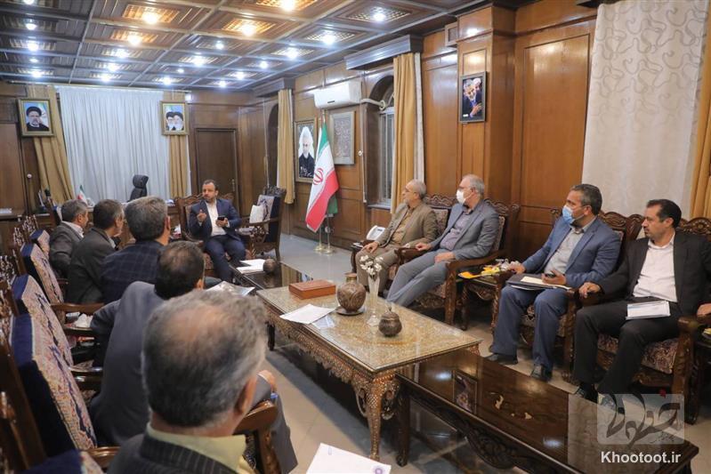 روانتر شدن فعالیتهای اقتصادی استان هدف این نشست روانتر شدن فعالیتهای اقتصادی استان هدف این نشست