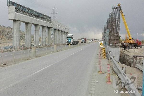 بهره برداری از آزاد راه اصفهان به شیراز تا پایان سال /  بزرگترین پل آزادراهی کشور با ۲۶۴ متر طول و ۱۰۷ متر ارتفاع در این مسیر قرار دارد!