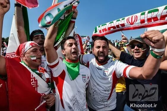 حواشی حضور هوادارن ایرانی در دوحه/ امید مردم نمایشی خوب تیم ملی است