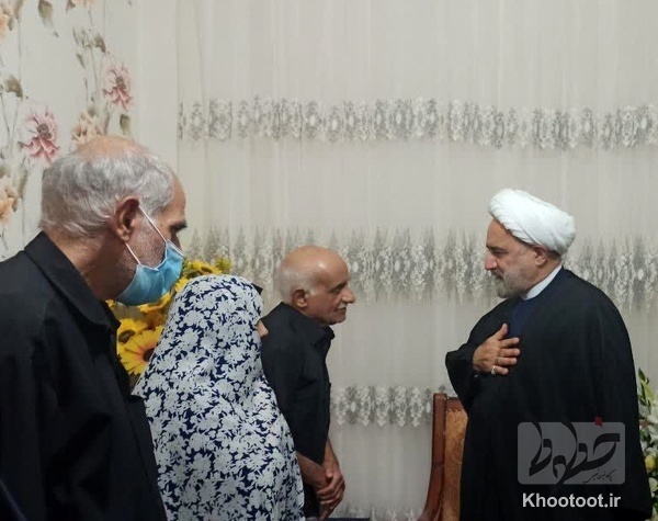 دیدار معاون اول قوه قضائیه با خانواده ۲ تن از شهدای حرم شاهچراغ دیدار معاون اول قوه قضائیه با خانواده ۲ تن از شهدای حرم شاهچراغ