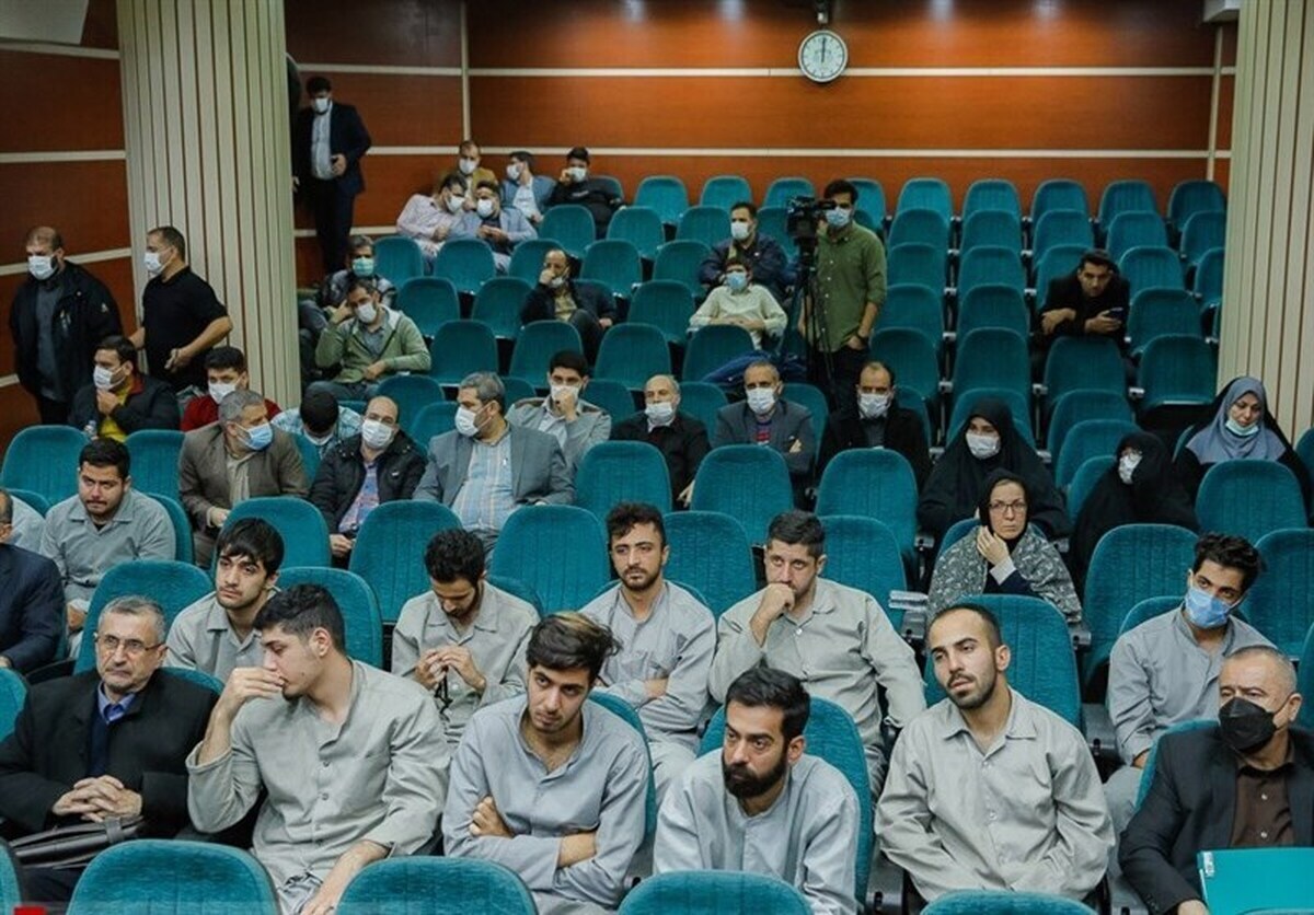 قوه قضائیه: احکام متهمان پرونده شهادت سیدروحالله عجمیان در دیوان عالی کشور در حال بررسی است / هنوز حکم قطعی در مورد هیچ یک متهمان صادر نشده / نامهنگاری موضوعیت ندارد قوه قضائیه: احکام متهمان پرونده شهادت سیدروحالله عجمیان در دیوان عالی کشور در حال بررسی است / هنوز حکم قطعی در مورد هیچ یک متهمان صادر نشده / نامهنگاری موضوعیت ندارد