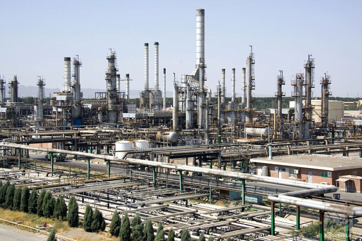 ۵۰ درصد از سوخت هواپیماهای کشور در پالایشگاه تهران تولید میشود / استاندارد تولید این پالایشگاه به یورو ۵ خواهد رسید! ۵۰ درصد از سوخت هواپیماهای کشور در پالایشگاه تهران تولید میشود / استاندارد تولید این پالایشگاه به یورو ۵ خواهد رسید!
