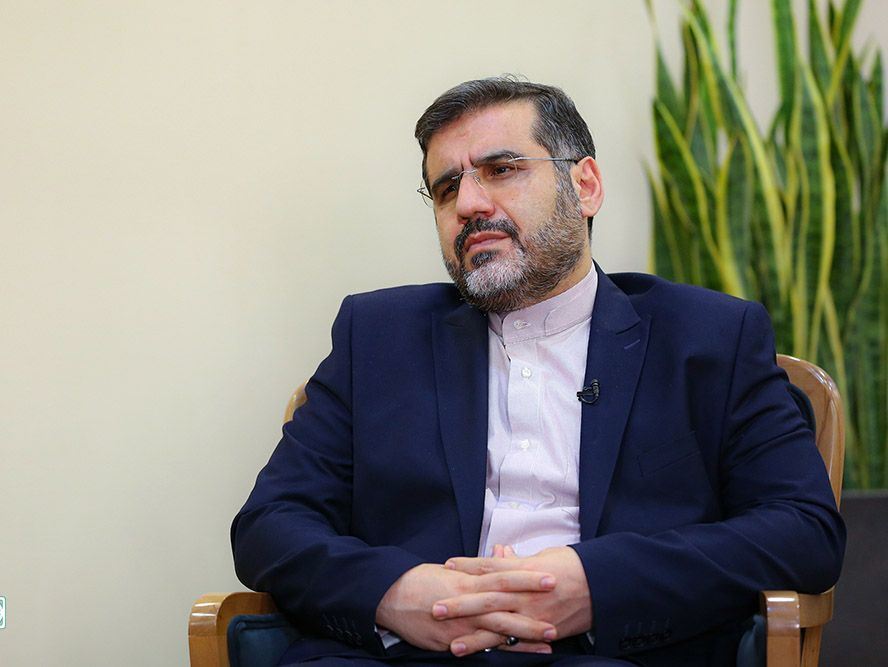 وزیر ارشاد: جامعه اسلامی ۴۵ سال پیش علیه کشف حجاب قیام کرده؛ چنین جامعهای اجاز به بازگشت به دوران جاهلی را نخواهد داد / هیچ بازگشت به عقبی نباید اتفاق بیفتد وزیر ارشاد: جامعه اسلامی ۴۵ سال پیش علیه کشف حجاب قیام کرده؛ چنین جامعهای اجاز به بازگشت به دوران جاهلی را نخواهد داد / هیچ بازگشت به عقبی نباید اتفاق بیفتد