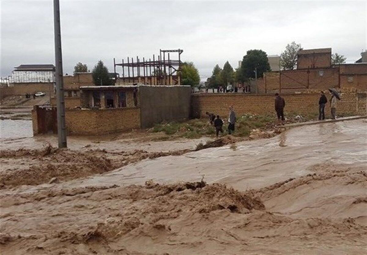 راه ارتباطی ۲۲ روستا از توابع استان لرستان مسدود شد راه ارتباطی ۲۲ روستا از توابع استان لرستان مسدود شد