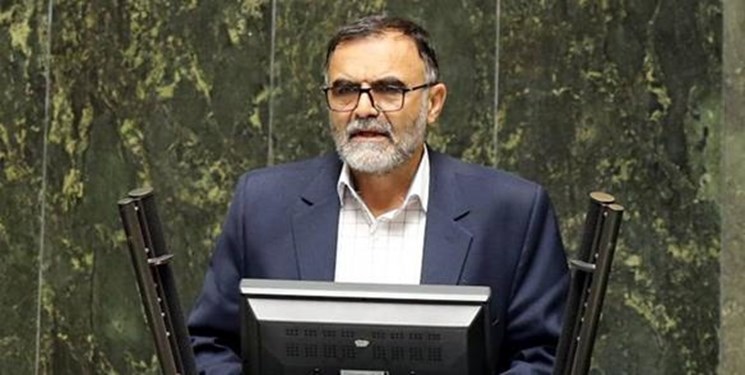 علیزاده: برای کاهش تورم باید جلوی دلاریزه شدن اقتصاد کشور را بگیریم علیزاده: برای کاهش تورم باید جلوی دلاریزه شدن اقتصاد کشور را بگیریم